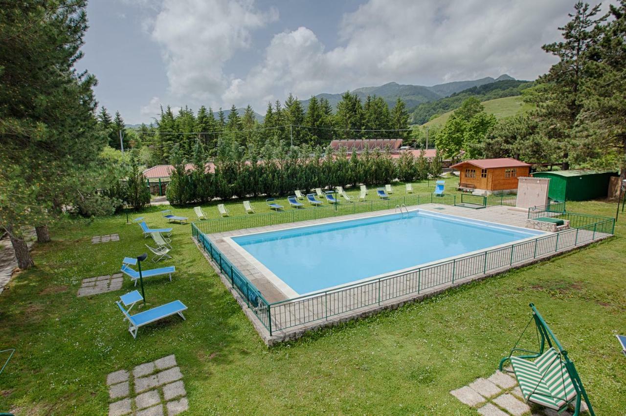 Hotel Iris Pescasseroli Esterno foto